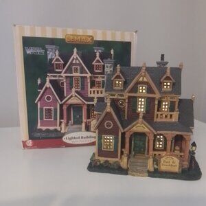 Lemax house residence